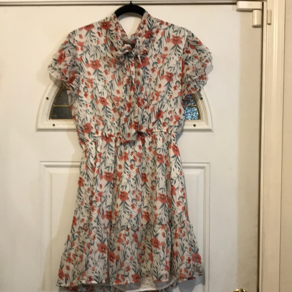 Floral ruffle Hayden Dress size: L